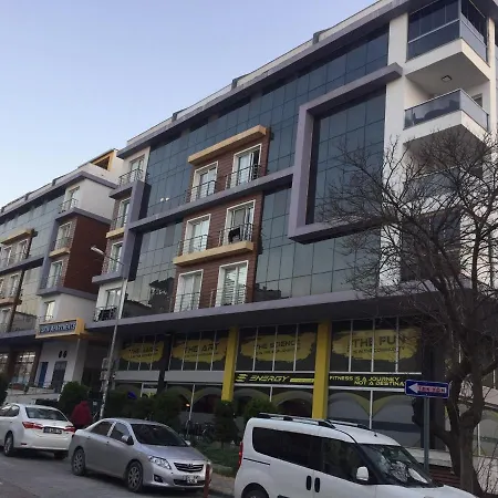 Sehir Merkezinde 1+1 Lueks Daire Kusadasi